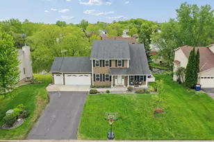 16605 43rd Ave N, Plymouth, MN 55446 - Photo 1