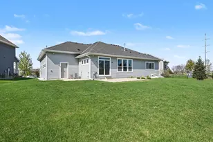 16122 Estate Ln, Lakeville, MN 55044 - Photo 5