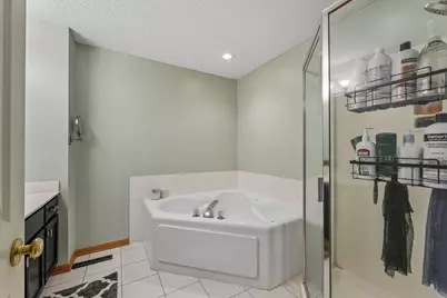 3605 Lawndale Lane N #17, Plymouth, MN 55446 - Photo 19