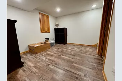 608 Elaine Avenue, Marshall, MN 56258 - Photo 11