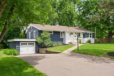 11200 Oakvale Road N, Minnetonka, MN 55305 - Photo 37