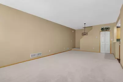 13915 52nd Avenue N #1207, Plymouth, MN 55446 - Photo 5