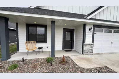 1017 109th Court NE, Blaine, MN 55434 - Photo 3