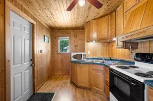 212 4th Ave NE, Cambridge, MN 55008 - Photo 13