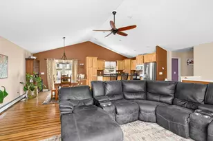 412 Agate St, Cloquet, MN 55720 - Photo 9