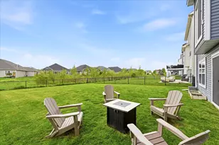 1886 Spring Creek Dr, Carver, MN 55315 - Photo 33