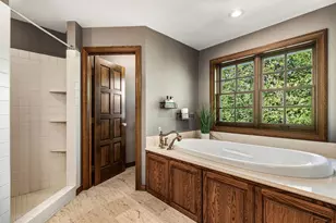 13620 Gurney Path, Apple Valley, MN 55124 - Photo 21