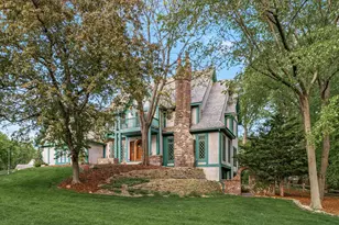 13620 Gurney Path, Apple Valley, MN 55124 - Photo 3