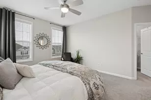 8064 Central Park Way N, Maple Grove, MN 55369 - Photo 17