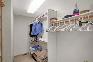 7901 15th St N, Oakdale, MN 55128 - Photo 11