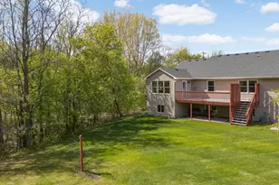 7901 15th St N, Oakdale, MN 55128 - Photo 23