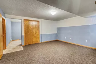75 Prairiewood Dr S, Fargo,  58103 - Photo 63