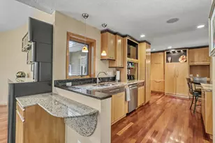 75 Prairiewood Dr S, Fargo,  58103 - Photo 9