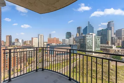 500 E Grant Street #1402, Minneapolis, MN 55404 - Photo 13