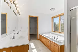 17993 Fullerton Ct, Lakeville, MN 55044 - Photo 31