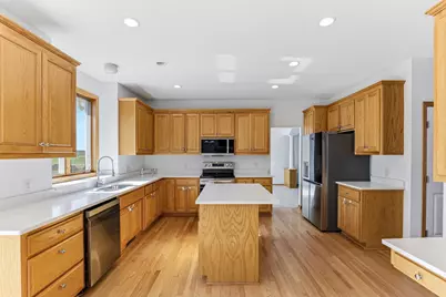 17993 Fullerton Court, Lakeville, MN 55044 - Photo 17