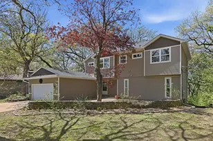 71 B St, Saint Paul, MN 55106 - Photo 3