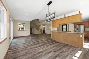 71 B St, Saint Paul, MN 55106 - Photo 11