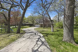 71 B St, Saint Paul, MN 55106 - Photo 1