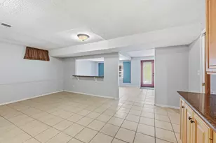71 B St, Saint Paul, MN 55106 - Photo 35