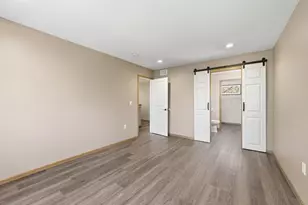 71 B St, Saint Paul, MN 55106 - Photo 39