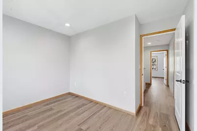 71 B Street, Saint Paul, MN 55106 - Photo 37