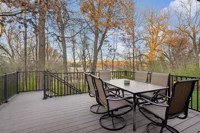 2319 Iverson Court, Lino Lakes, MN 55038 - Photo 9