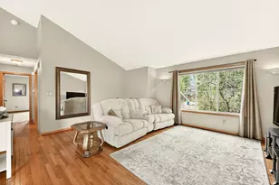 2516 Colleen Ln NE, Rochester, MN 55906 - Photo 11