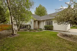 2516 Colleen Ln NE, Rochester, MN 55906 - Photo 1