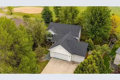 2516 Colleen Lane NE, Rochester, MN 55906 - Photo 39