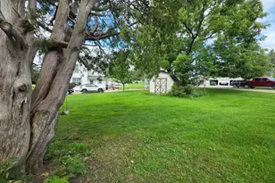 140 W Main St, Lewiston, MN 55952 - Photo 15