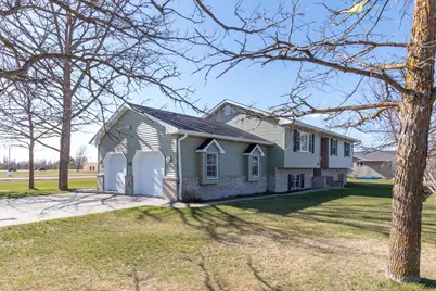 501 Lake Avenue NE, Bemidji, MN 56601 - Photo 1