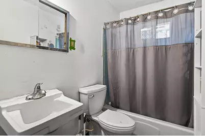 2519 3rd Avenue E, North Saint Paul, MN 55109 - Photo 13