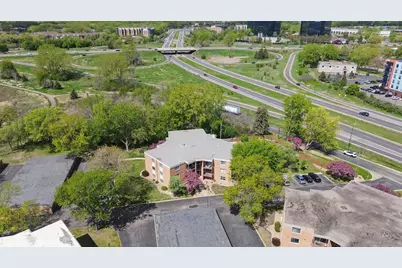 9147 Highway 55 #202, Golden Valley, MN 55427 - Photo 23