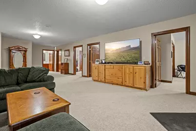 1363 Highpointe Drive N, Fargo, ND 58102 - Photo 31
