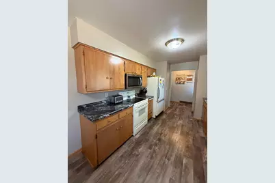 610 W Elizabeth Street, Edgerton, MN 56128 - Photo 3