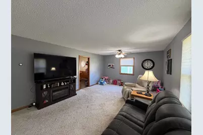 610 W Elizabeth Street, Edgerton, MN 56128 - Photo 9