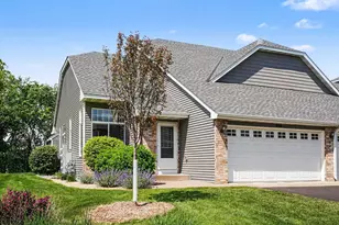 509 Spruce Dr, Hudson, WI 54016 - Photo 1