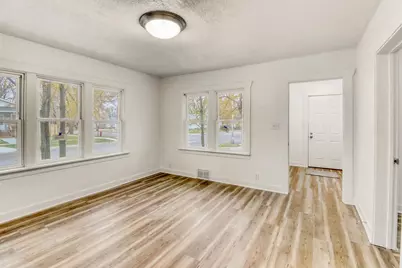 1001 28th Street N, Fargo, ND 58102 - Photo 9
