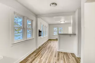 1001 28th St N, Fargo, ND 58102 - Photo 5