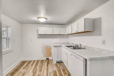 1001 28th Street N, Fargo, ND 58102 - Photo 3