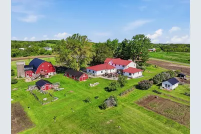 W6373 570th Avenue, Ellsworth, WI 54011 - Photo 9