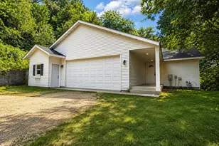 661 Spring Creek Rd S, Red Wing, MN 55066 - Photo 1