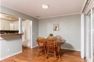 253 Maureen Ln NE, Columbia Heights, MN 55421 - Photo 5