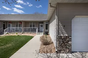 3260 40th Ave S, Fargo, ND 58104 - Photo 3