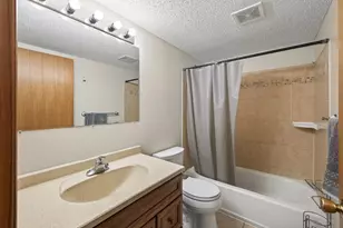 6857 8th St Ln N, Oakdale, MN 55128 - Photo 11