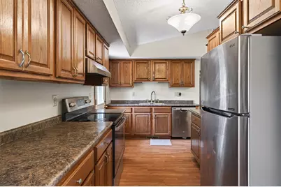 6857 8th Street Lane N, Oakdale, MN 55128 - Photo 7