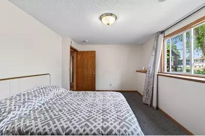6857 8th Street Lane N, Oakdale, MN 55128 - Photo 17
