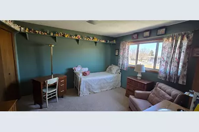 1402 E Gateway Circle S #H, Fargo,  58103 - Photo 11