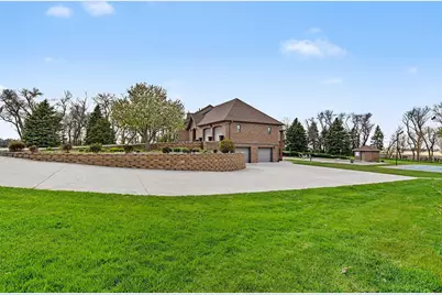 1358 US Highway 75, Pipestone, MN 56164 - Photo 5
